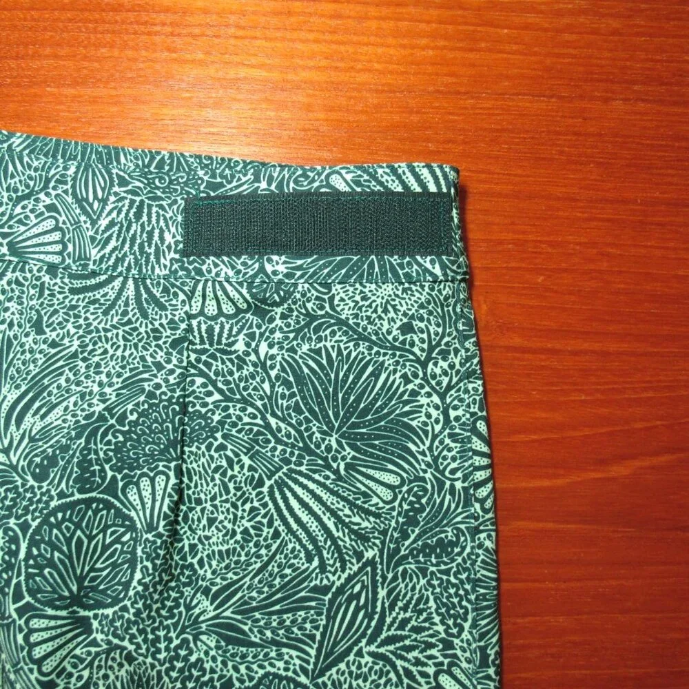 RipSkirt Hawaii Skirt Sz S Green Tropical Floral 19.5 In Length 2 Wrap Vacation - Picture 4 of 6